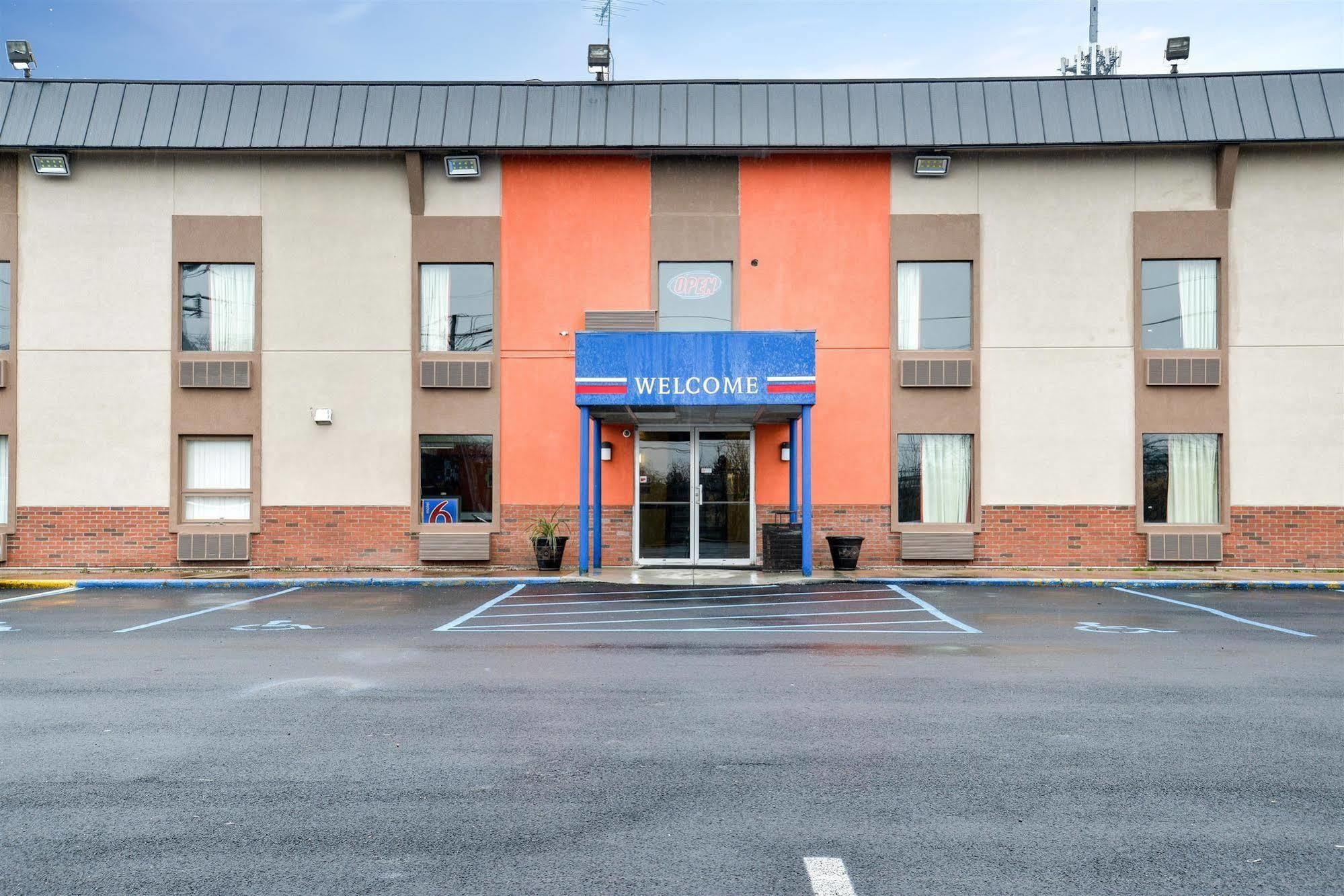 Motel 6-Toledo, Oh Момі Екстер'єр фото